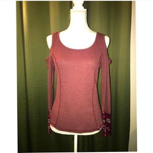Almost Famous long sleeve, cold shoulder
